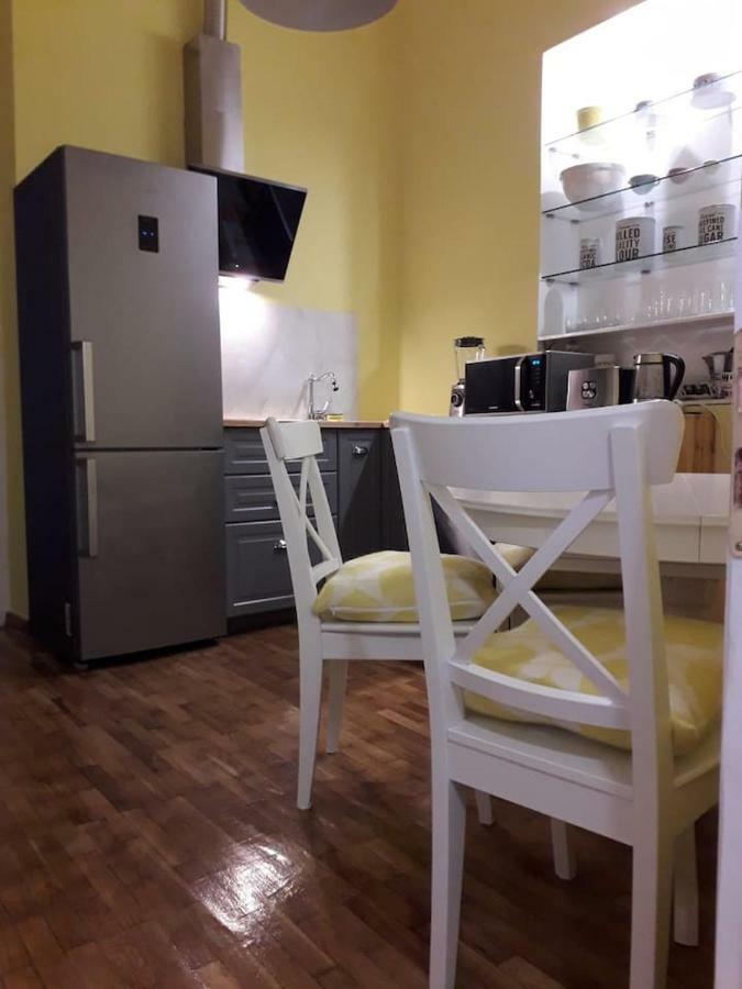 Appartamento La Dolce Vita, Luxury In The Absolute Center Burgas Esterno foto