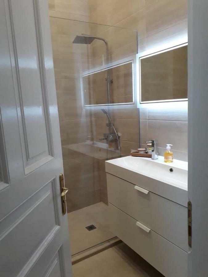 Appartamento La Dolce Vita, Luxury In The Absolute Center Burgas Esterno foto